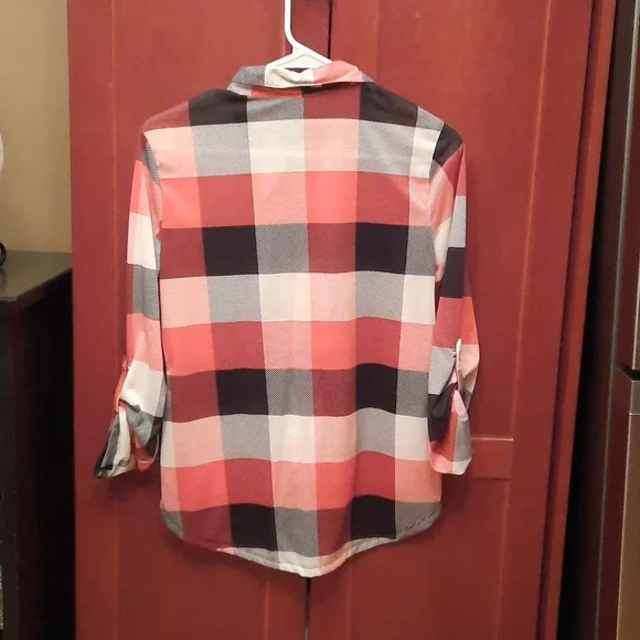 Shirt - Picture 3 of 3